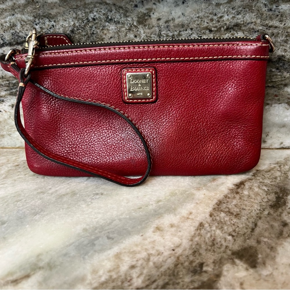 DOONEY & BOURKE - wristlet/pouch